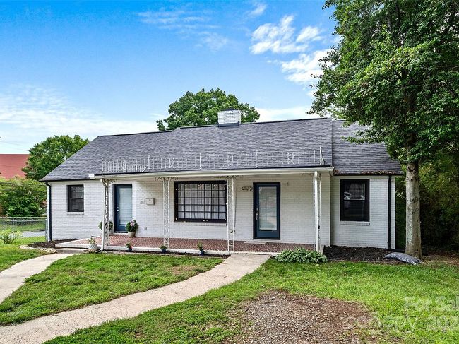 Additional photo 2 of property located at 3942 Mcmillan St