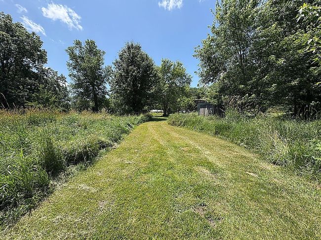Photo of 525 E Dake St, Brookfield, MO