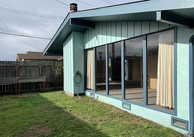Photo of 190 S Lincoln St, Fort Bragg, CA