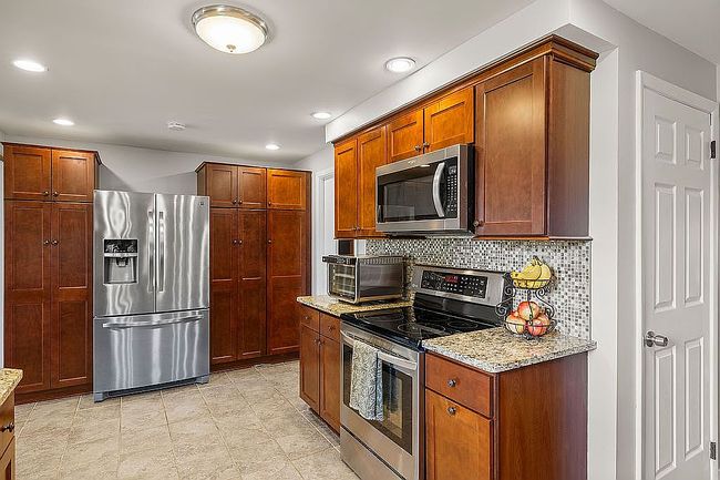Photo of 5908 Hoover Rd, Sanborn, NY