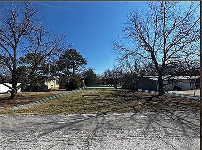 Image of 1713 Hilltop Ln