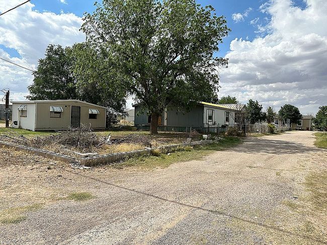 Image of 2200 John Ave