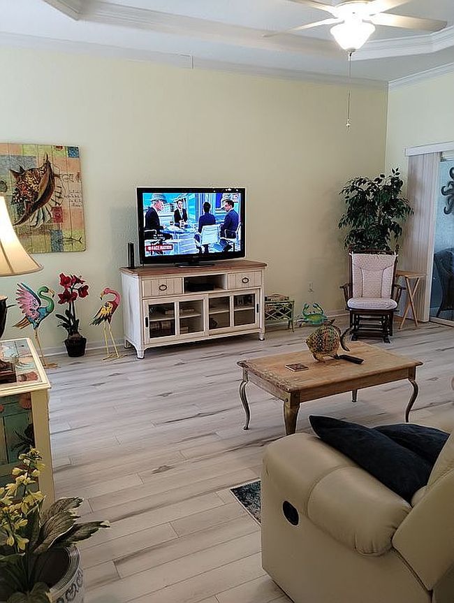 Image of 2052 Ashley Oaks Cir