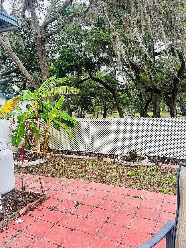 Image of 4732 Lakeside Dr