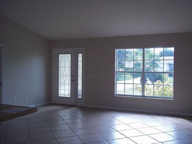 Photo of 987 Grove Dr, Naples, FL