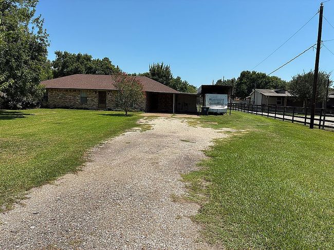 Photo of 1849 Garden Rd