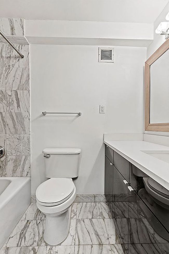 Preview of property located at 280 Rector Pl Apt 9H