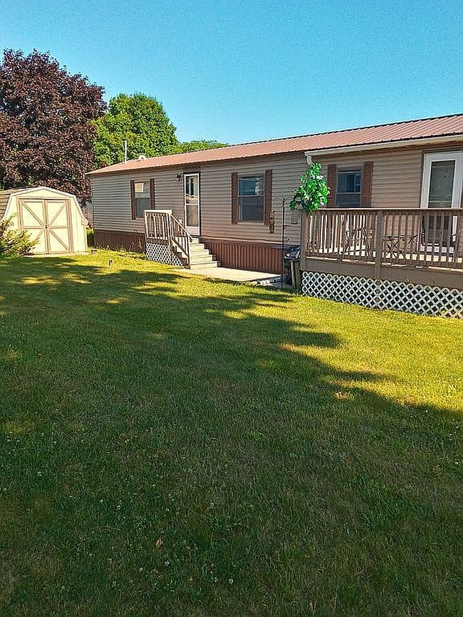 Photo of 2859 N Sandy Dr, Ludington, MI