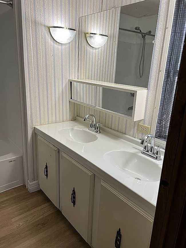 Image of 57 E Leinweber Dr