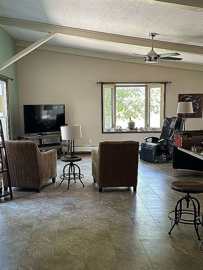Preview of property located at 16098 Highway 71