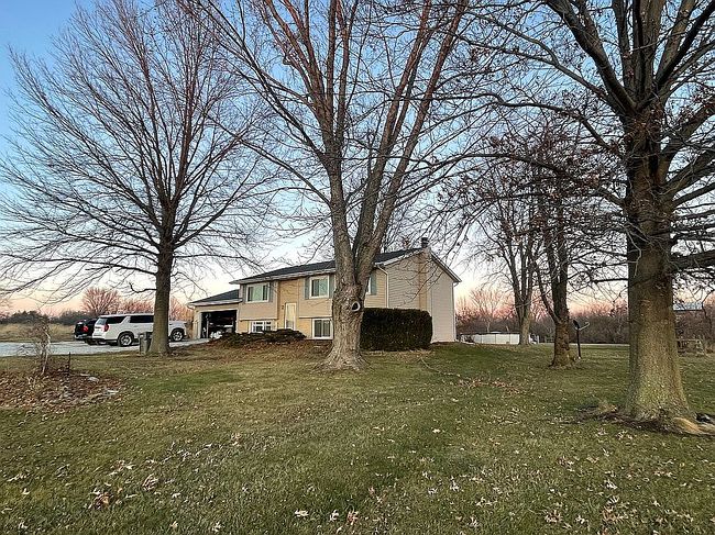 Image of 9745 E 1200th St