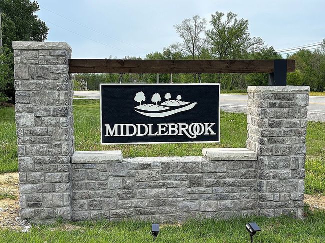 Image of 136 Greenbriar Ln