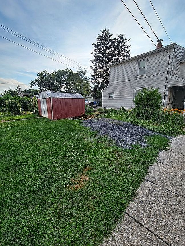 Photo of 403 Herman Ave, Lemoyne, PA