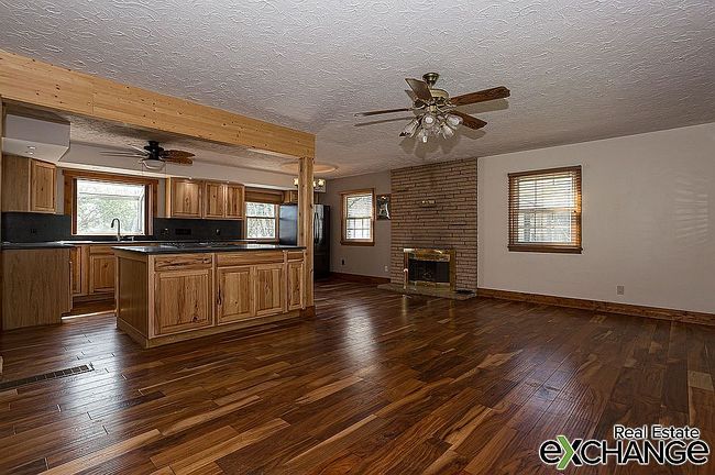 Photo of 3490 E Harbor Dr, Bettendorf, IA