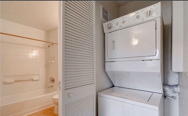 Additional photo 1 of property located at 3318 N Decatur Blvd Unit 2103