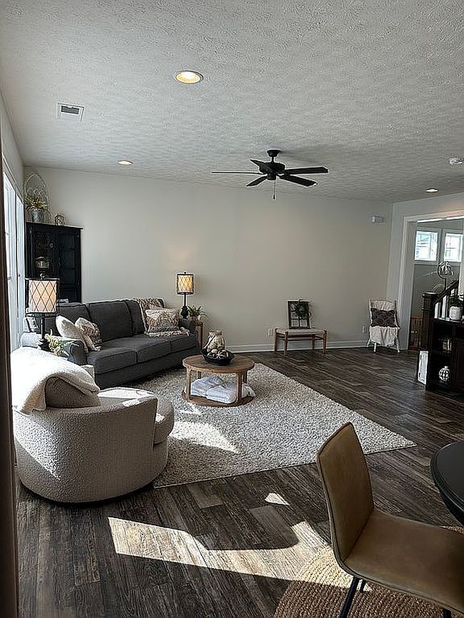 Photo of 2623 Dellwood Valley Ln, Utica, KY