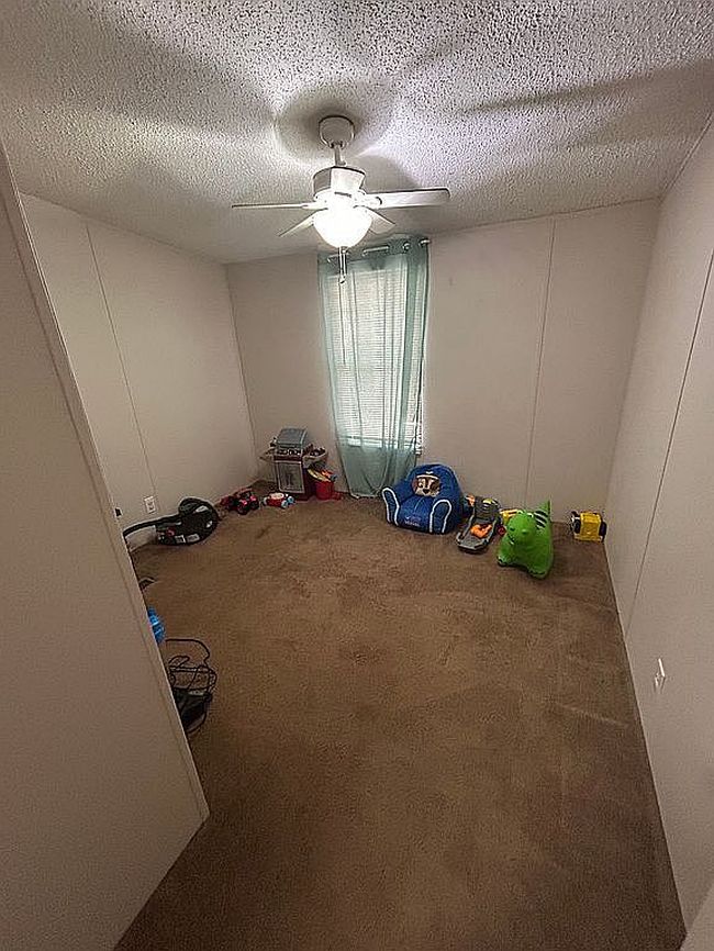 Image of 989 Harvey Hutto Rd