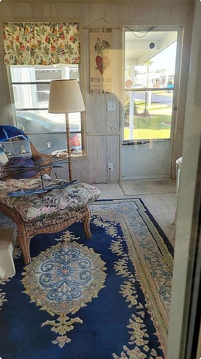 Photo of 2127 Burning Tree Cir, Sebring, FL
