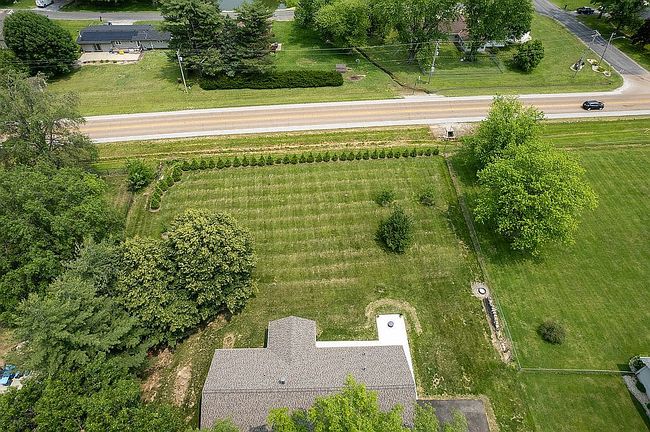Photo of 616 E Brentmoor Dr, Troy, IL
