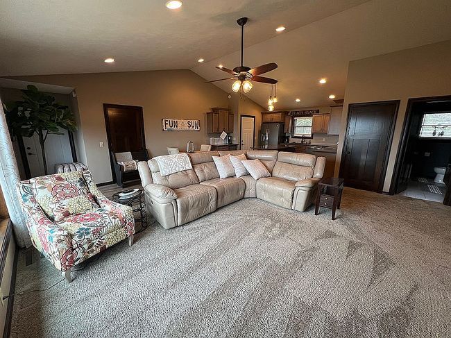 Image of 31 Brenda Way