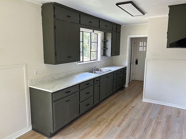 Image of 1122 Pecan St