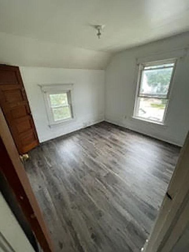 Photo of 822 Maple St