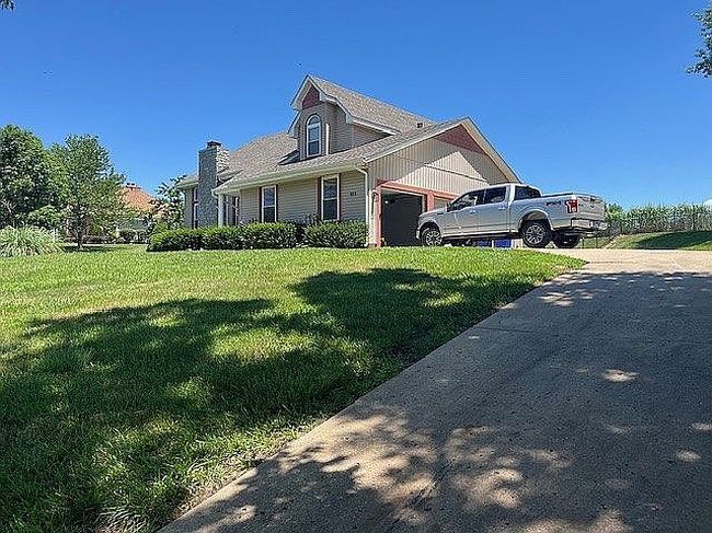 Photo of 1131 S 105th St, Edwardsville, KS