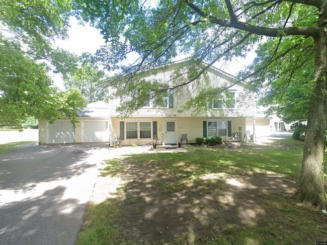 Image of 595 Canterbury Ln #D