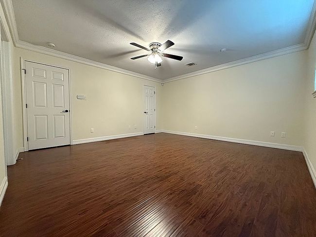 Additional photo 2 of property located at 346 Stonehenge Ln