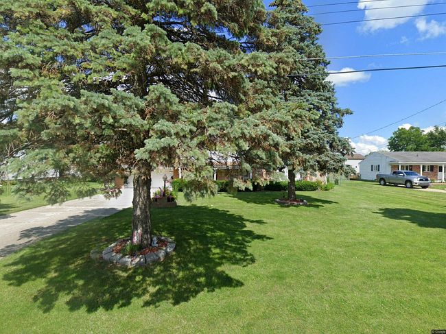 9137 Ann Maria Blvd, Grand Blanc, MI