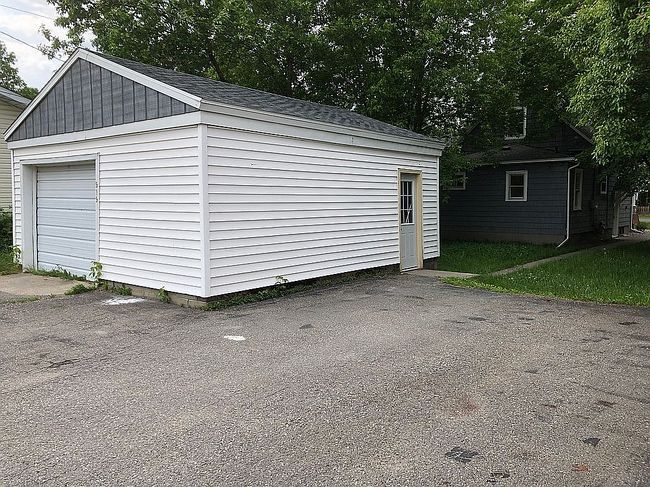 Photo of 919 6th St, International Falls, MN