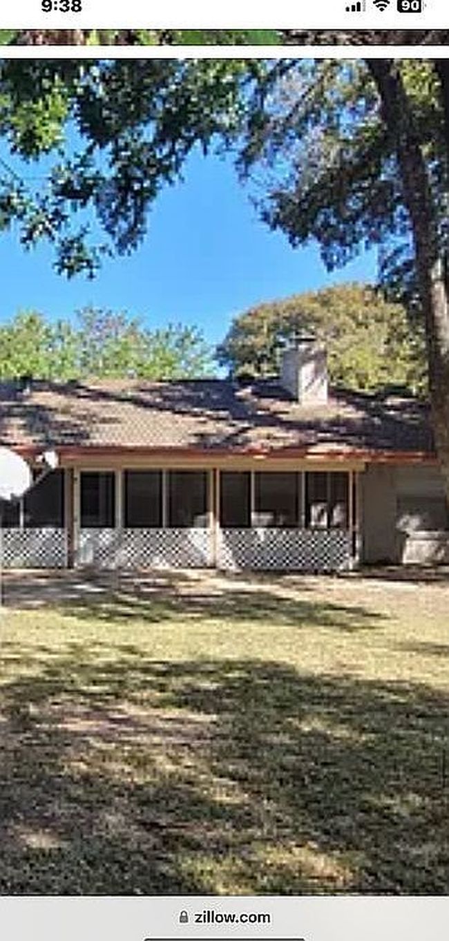 Photo of 8429 Marys Creek Dr, Benbrook, TX