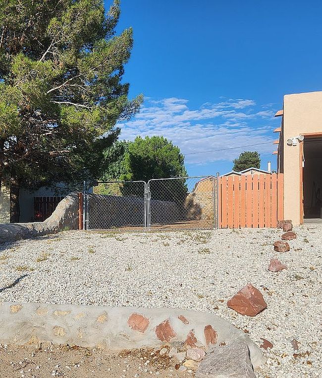 Image of 901 Jasmine Dr