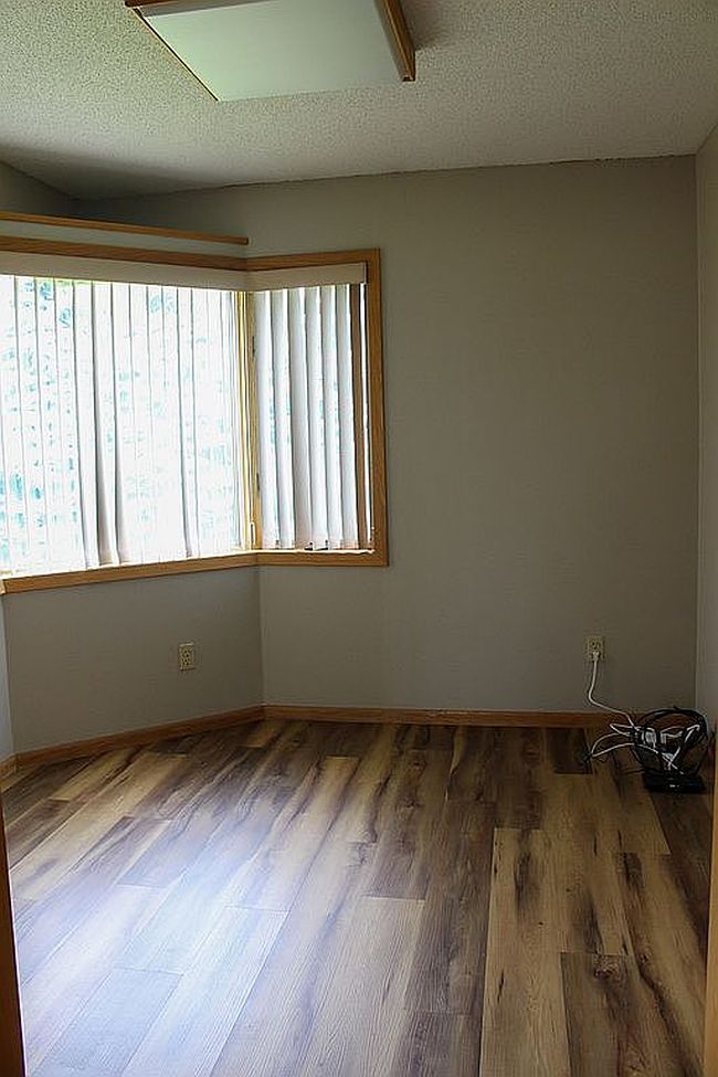 Photo of 2104 N Westwood Ave, Oneill, NE