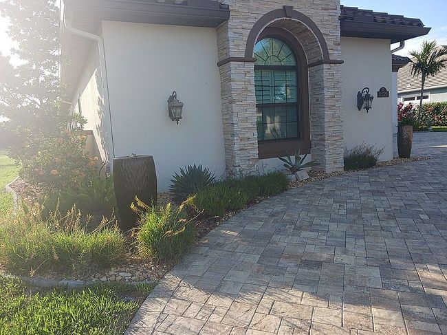 Additional photo 3 of property located at 8359 Serrano Cir