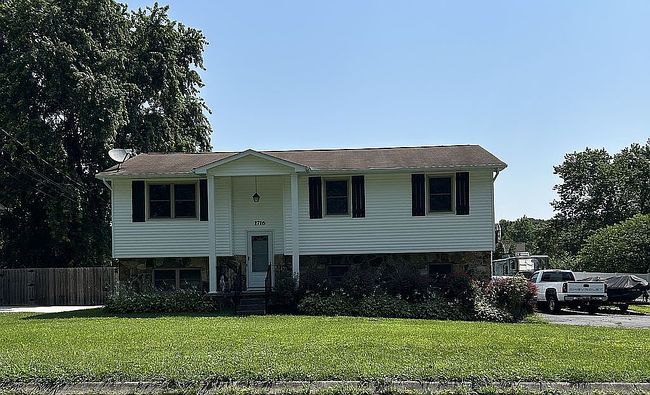 Photo of 1716 Campfire Dr