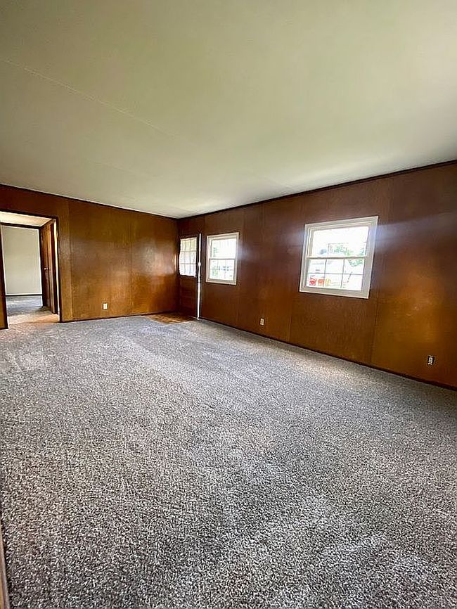 Photo of 3508 Waggoner Ave, Evansville, IN