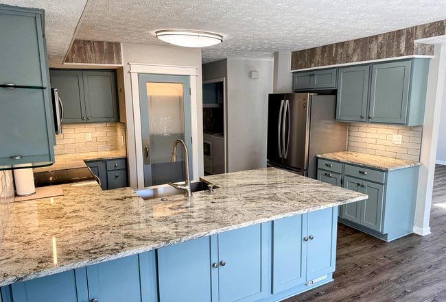 Additional photo 2 of property located at 11614 Buttonwood Dr