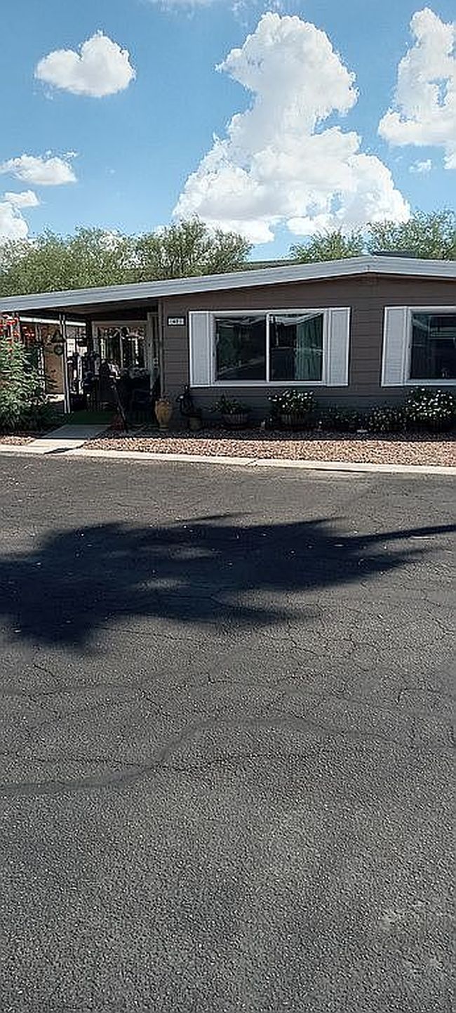 Additional photo 1 of property located at 1202 W Miracle Mile Unit 47