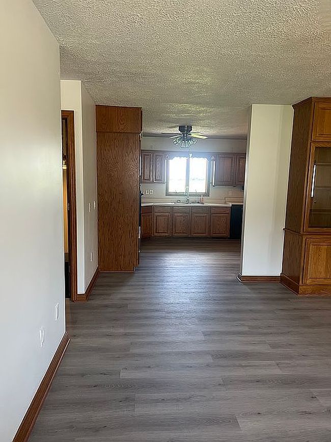 Photo of 6243 S State Road 59, Clay City, IN