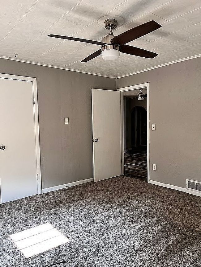 Photo of 1517 Wampum Rd, Ellwood City, PA