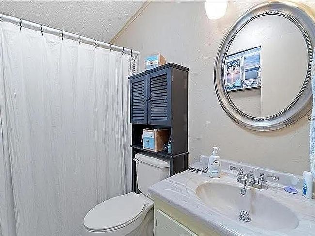 Image of 121 Bermuda Way