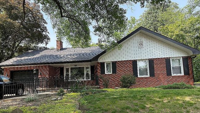 Photo of 219 Hillcrest Dr, Oskaloosa, IA