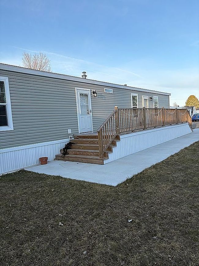 Photo of 5390 Sandstone Dr, Climax, MI