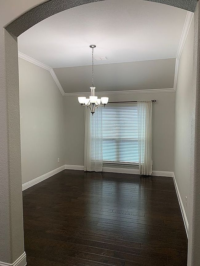 Photo of 5908 Cambridge Dr, North Richland Hills, TX