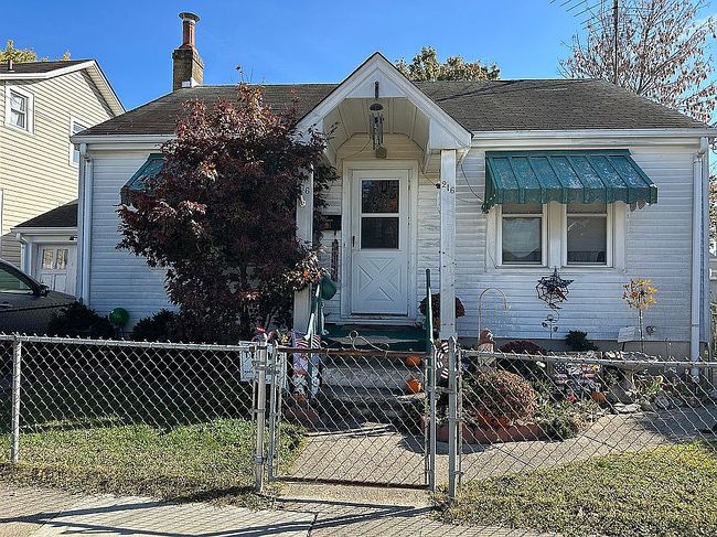 Image of 216 S Walnut St