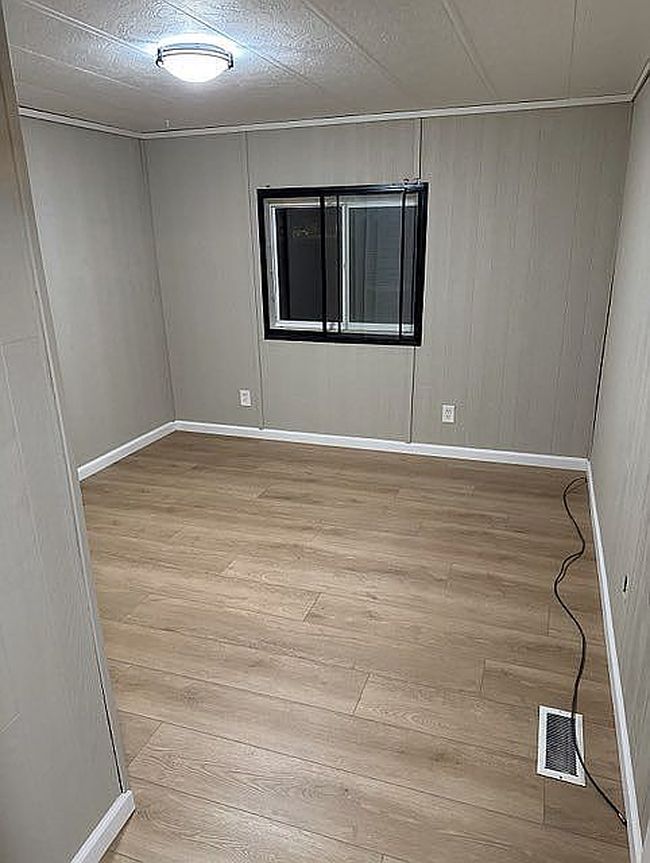 Image of 208 Elm St