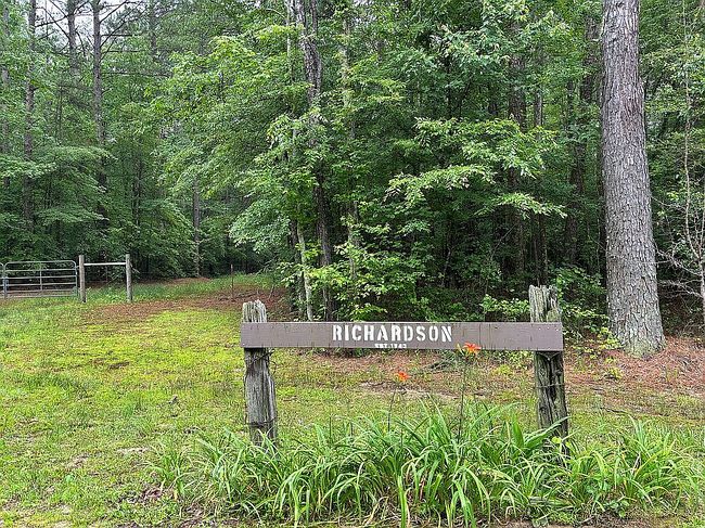 Image of 5767 Military Rd