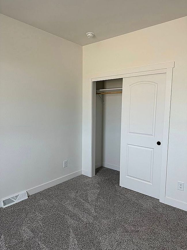 Photo of 1512 T St, Bridgeport, NE