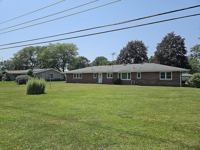 Photo of 3300 Caroline Dr, Joliet, IL